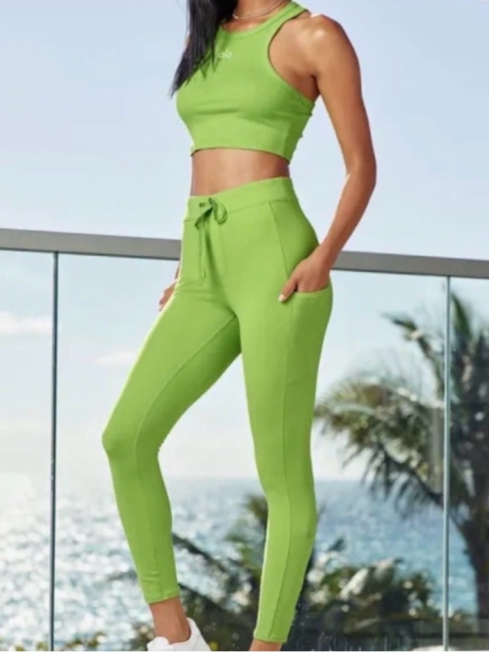 Alo 7/8 High-Waisted
Checkpoint Leggings Neon Green